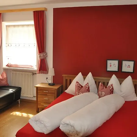 Appartements Rienzner Dobbiaco Room photo